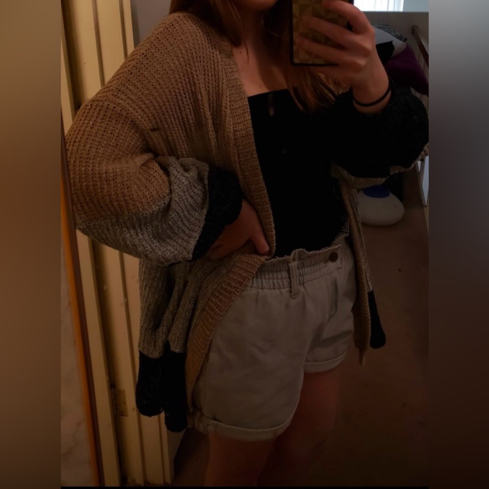 Color Block Cardigan